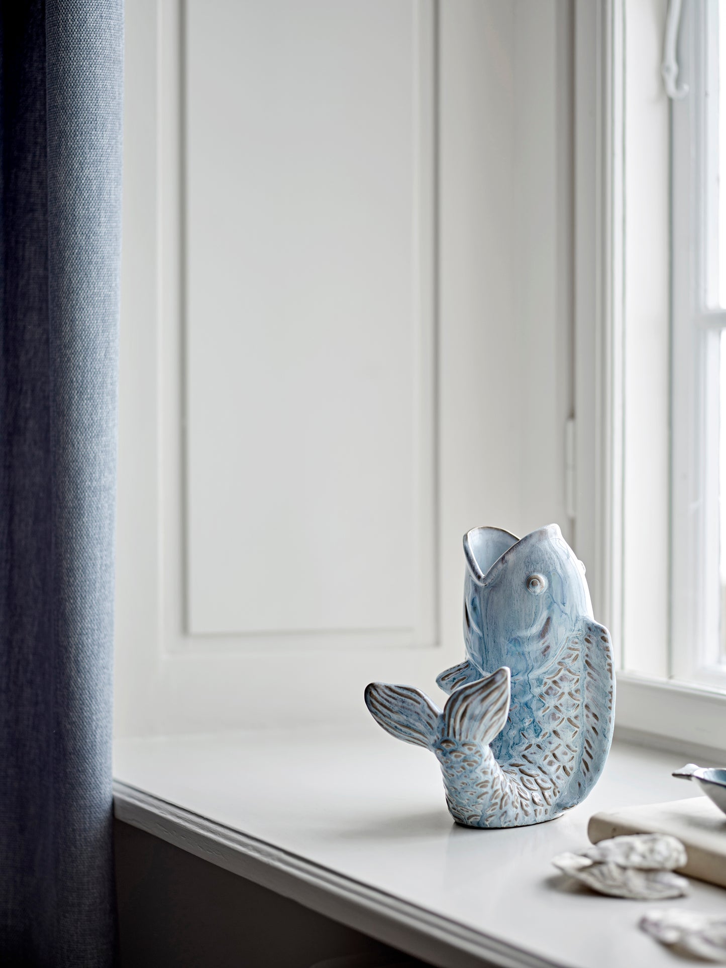 Bloomingville Hiro vase – vis – blauw – keramiek