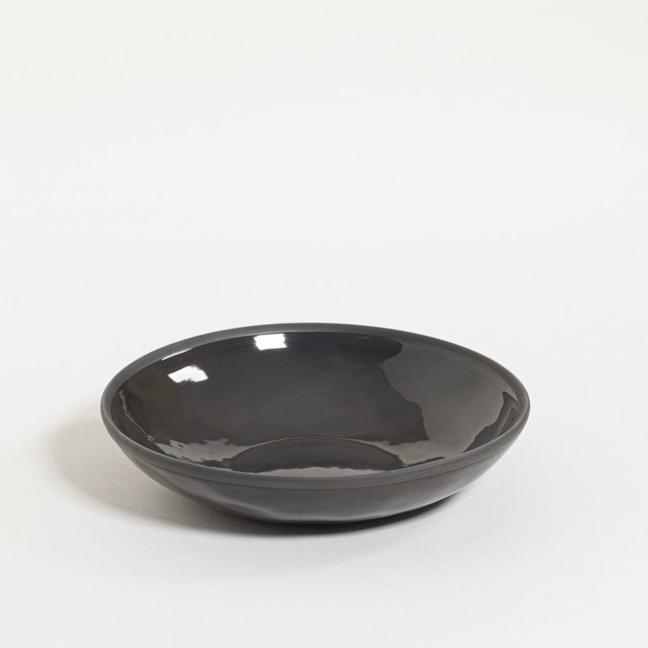 The Table pasta plate Black Olive