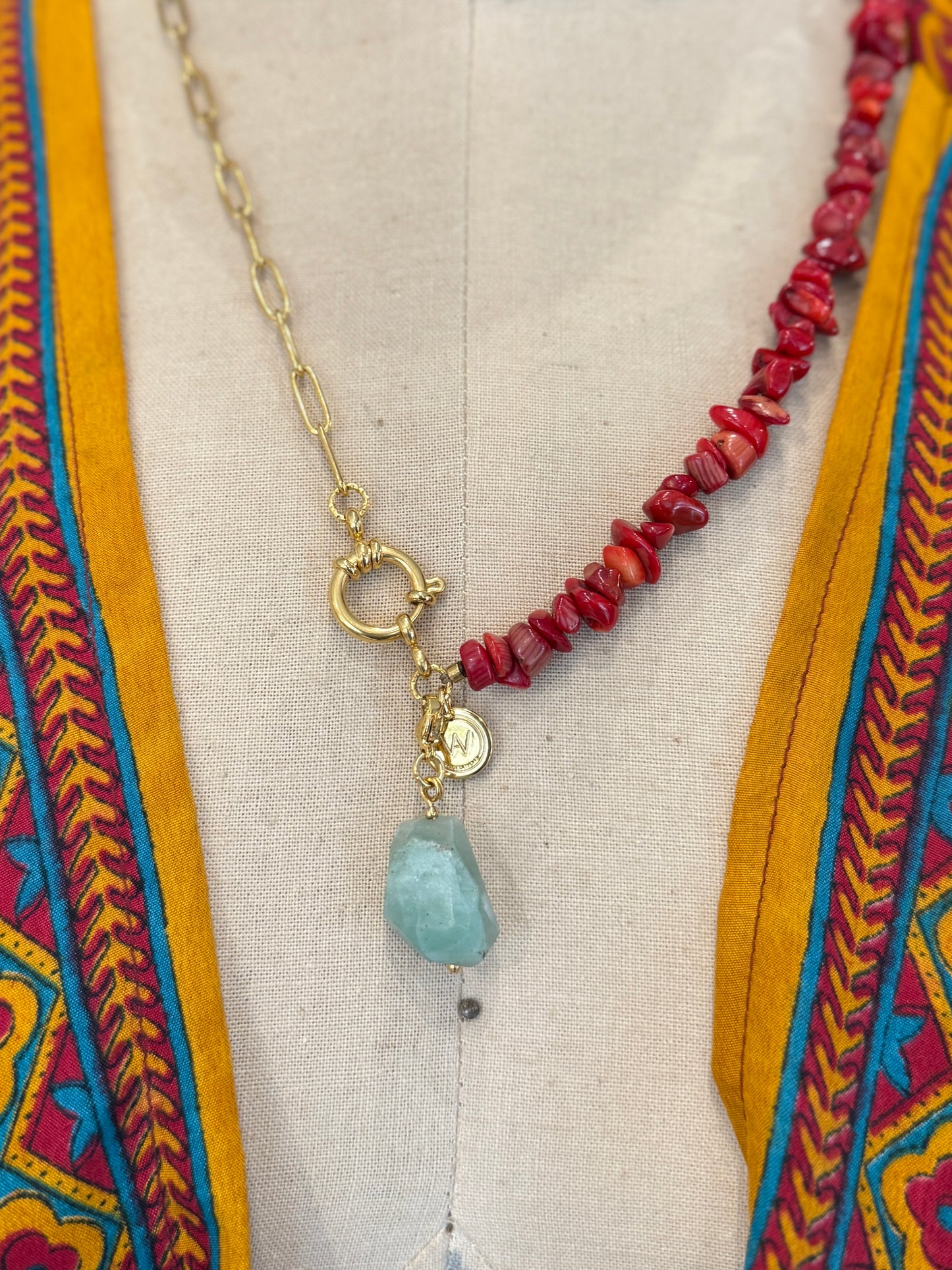 Wanted by DaS ketting Koraal Aventurijn RVS