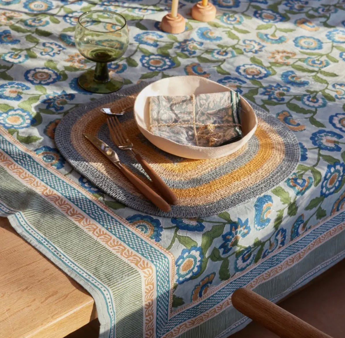 Bonheur du Jour Tafelkleed – Guapao – Blauw groen