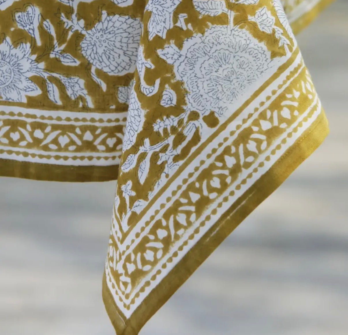 Bonheur du Jour Tafelkleed – Tupia – Absint