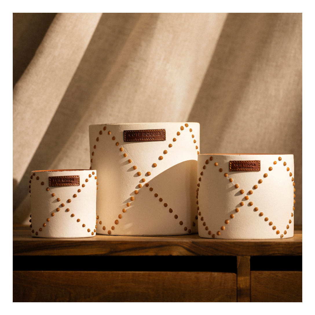 Côte Bougie geurkaars – Nomad Terra – M – Dattes