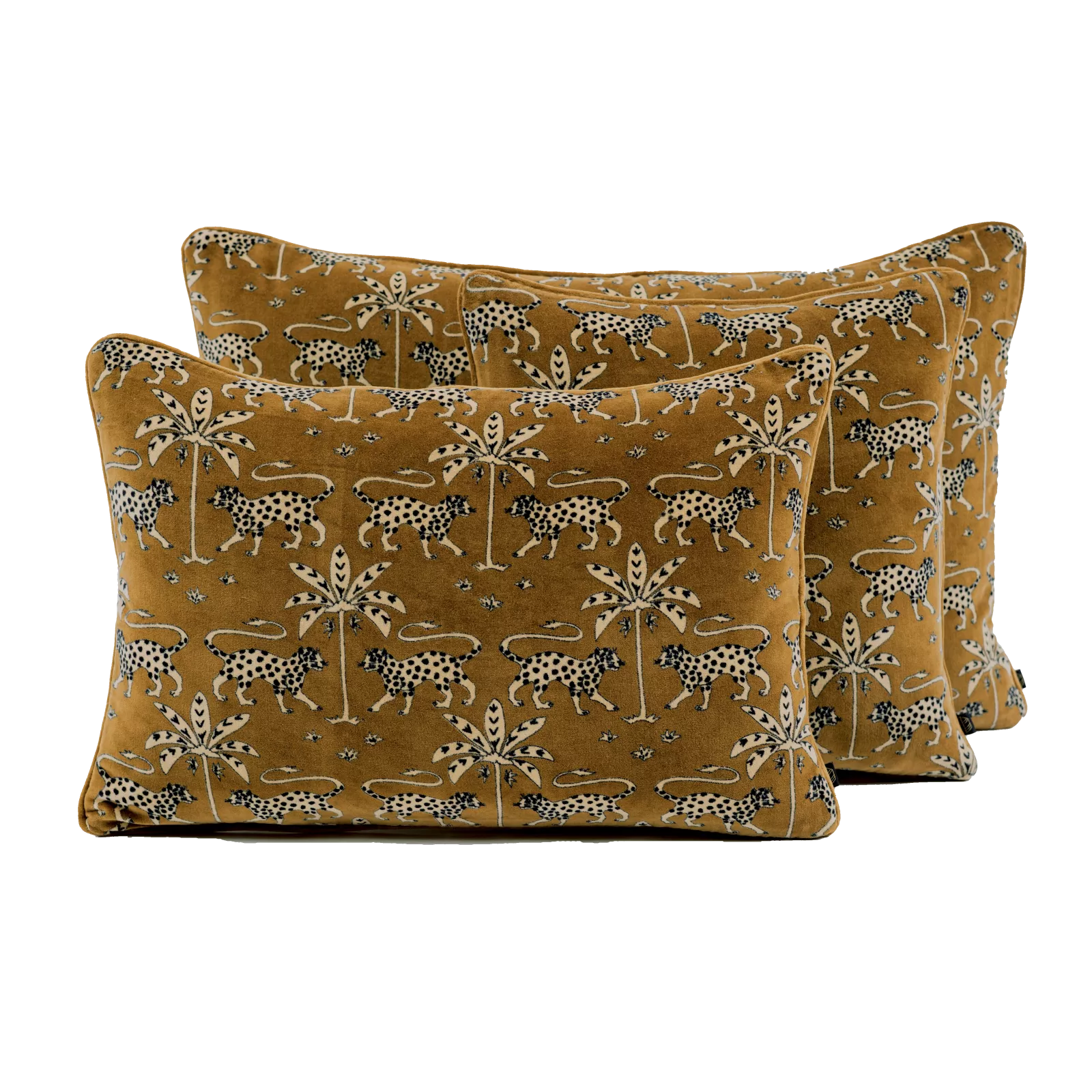Velours kussen met panterprint, Wanted by DaS, Eindhoven