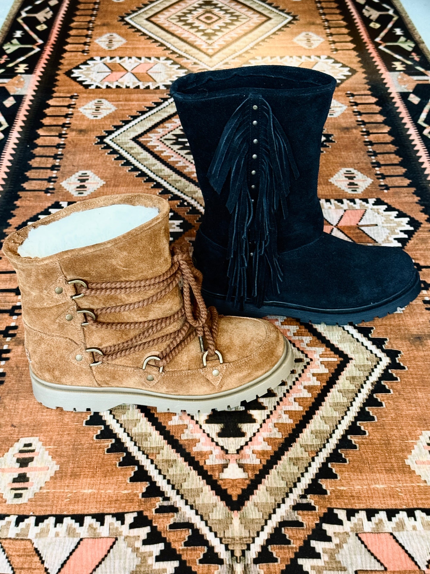 Cha TIBET Camel Suede