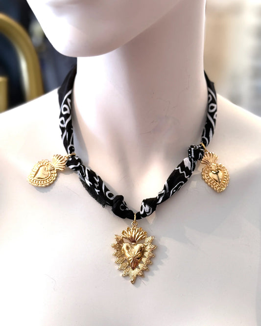 Bandana ketting Big Hearts Black