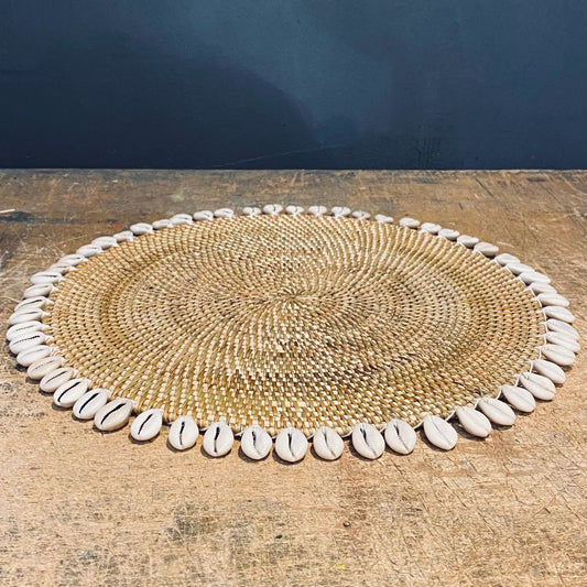 Placemat shell L