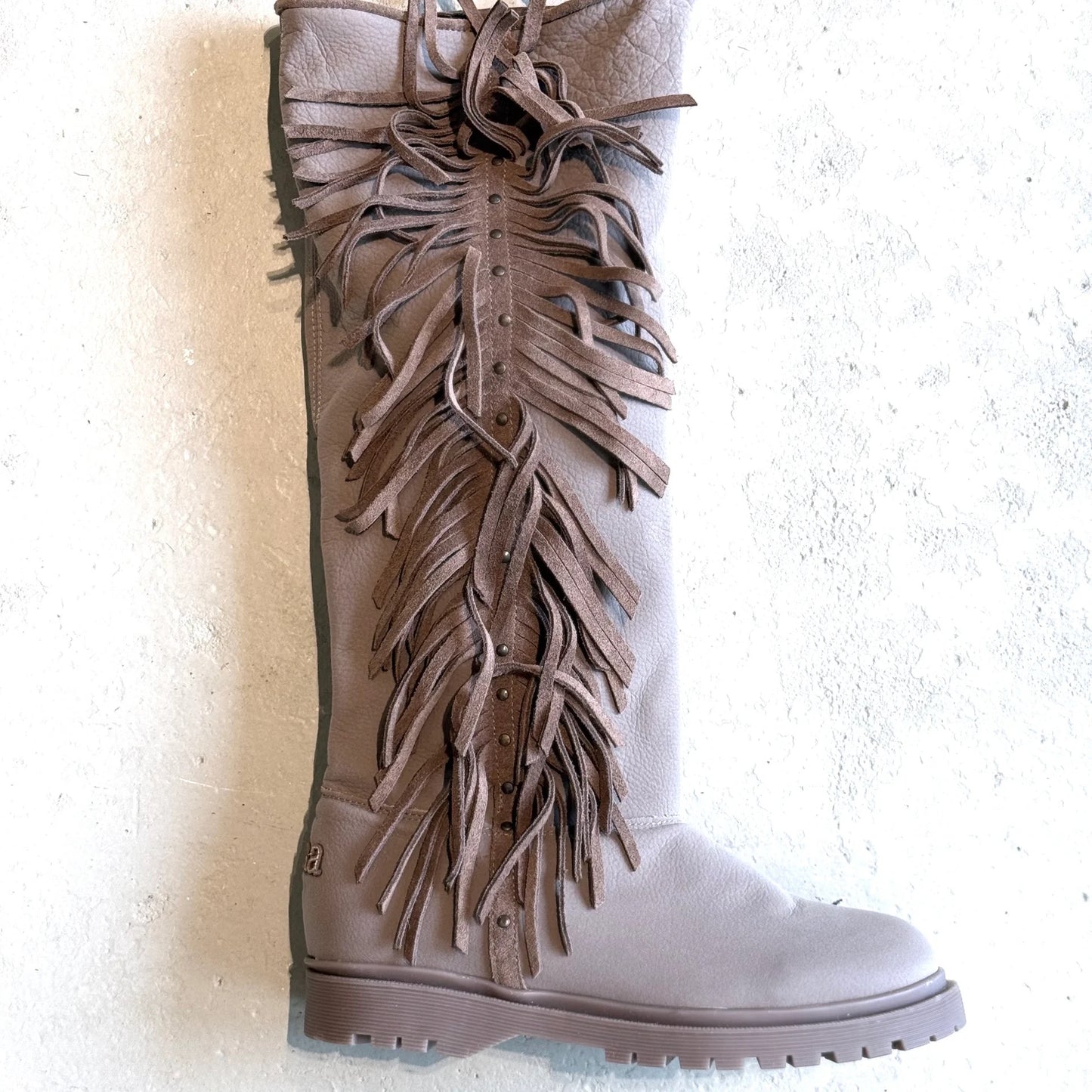 CHA Fringe tall Taupe