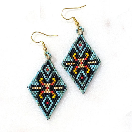 Wanted by DaS Beaded earrings diamond TBG
